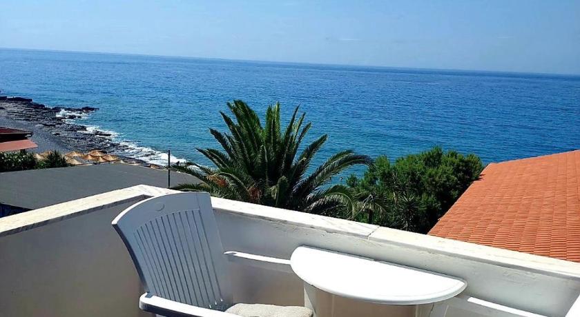 Agia Roumeli Hotel