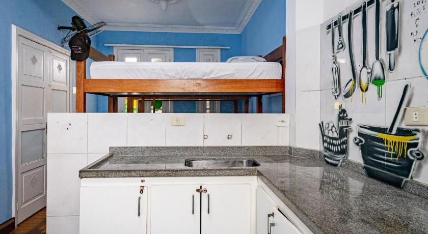 Image of Single Bed in Mixed Dormitory Room with AC (4 adults) 1