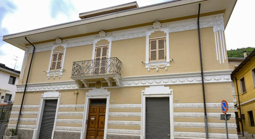 Villino Liberty nel cuore della Marsica
