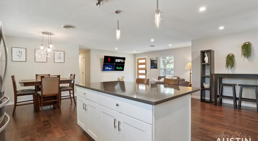 Austin North ATX Retreat w Open Concept Layout and Backyard 4-Star Accommodation view
