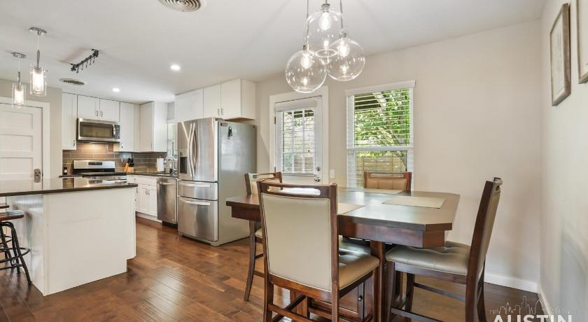 Austin North ATX Retreat w Open Concept Layout and Backyard 4-Star Accommodation amenity