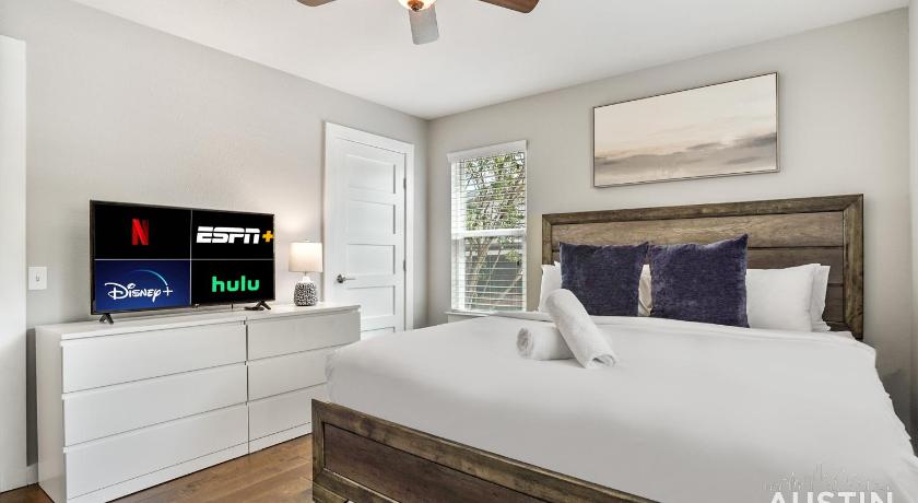 Austin North ATX Retreat w Open Concept Layout and Backyard 4-Star Accommodation suite