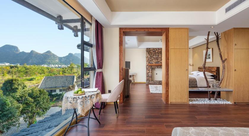 桂林 Guilin Village Creek Inn--Fee pick up service over three nights 4星级 酒店 泳池