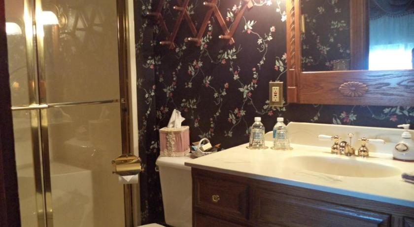The Inn & Spa at Intercourse Village photo