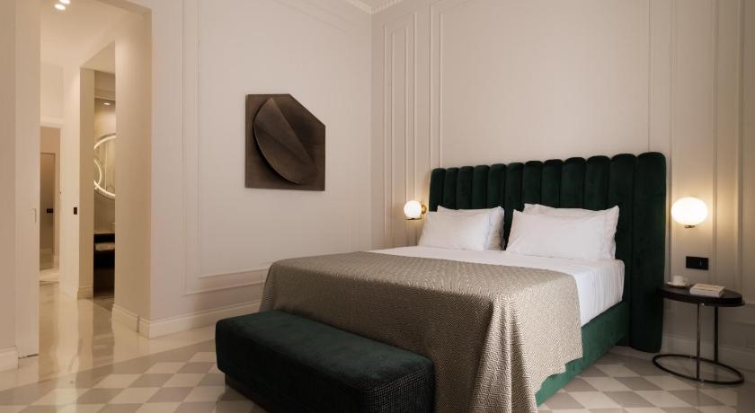 Image of Suite 4
