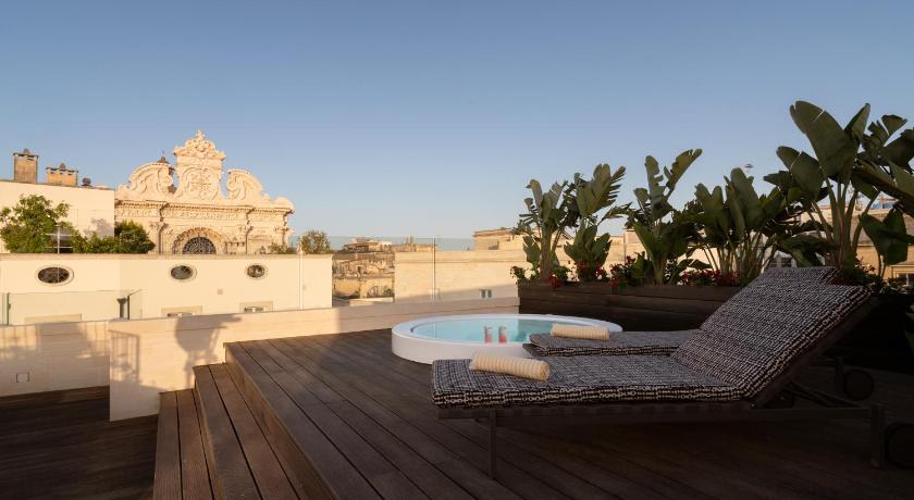 Image of Suite with Terrace 6