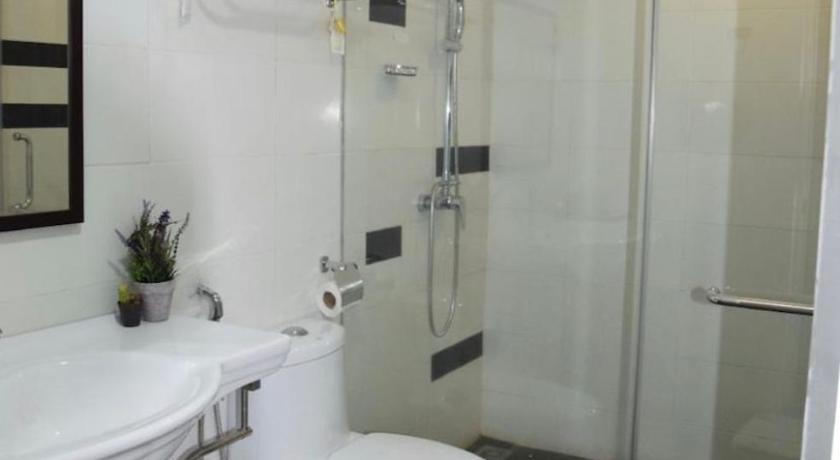 Image of Deluxe Triple Room 2