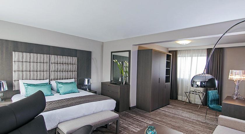 Hotel Agenda Louise photo