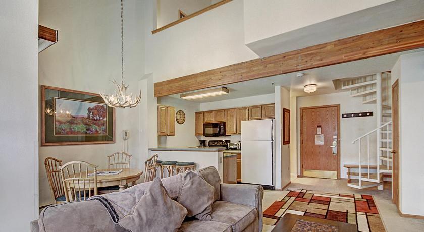 Image of Studio 5