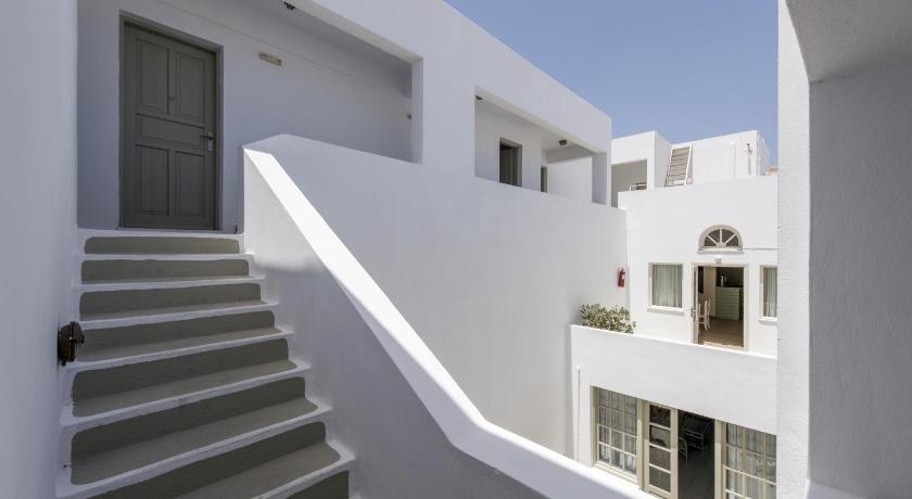 Nissos Thira