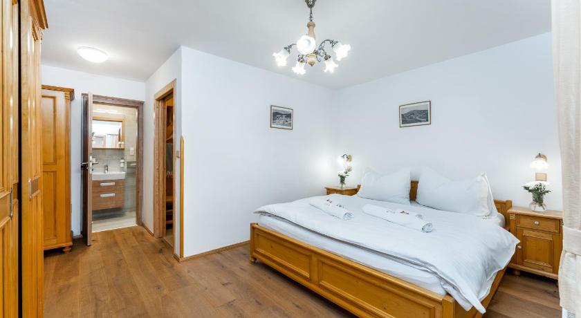 Image of Family Apartment with Terrace/Balcony 5