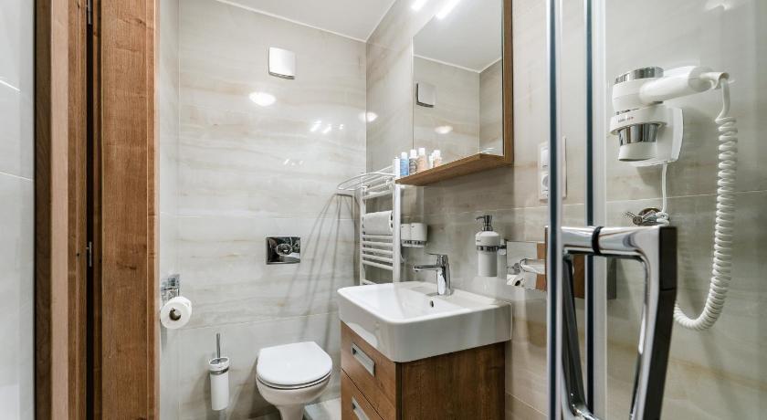 Image of Family Apartment with Terrace/Balcony 10