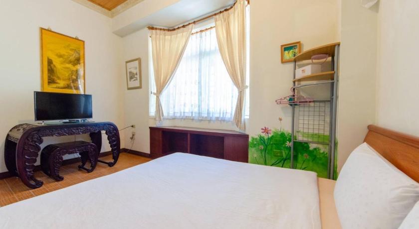 Image of Standard Double Room 3