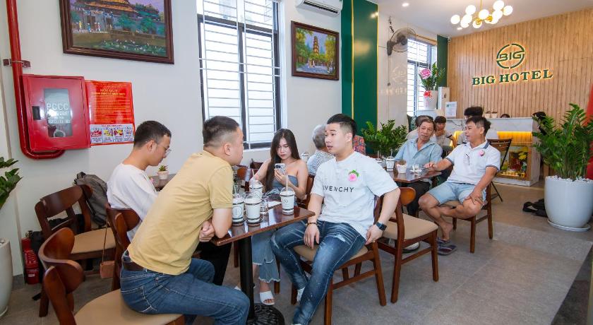 Big Hotel Huế - image 14