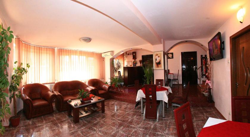 Pensiunea Radena — Hotel in Arad