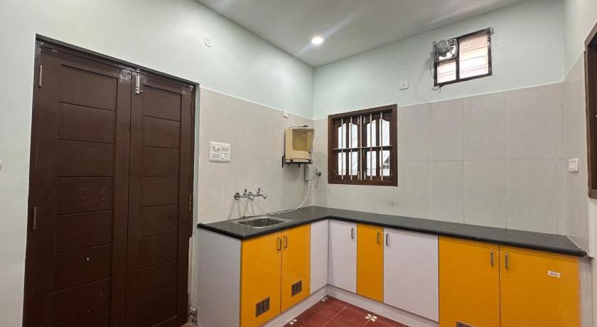 Serene Villa - image 7