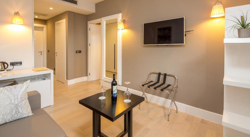 Image of Junior Suite 1