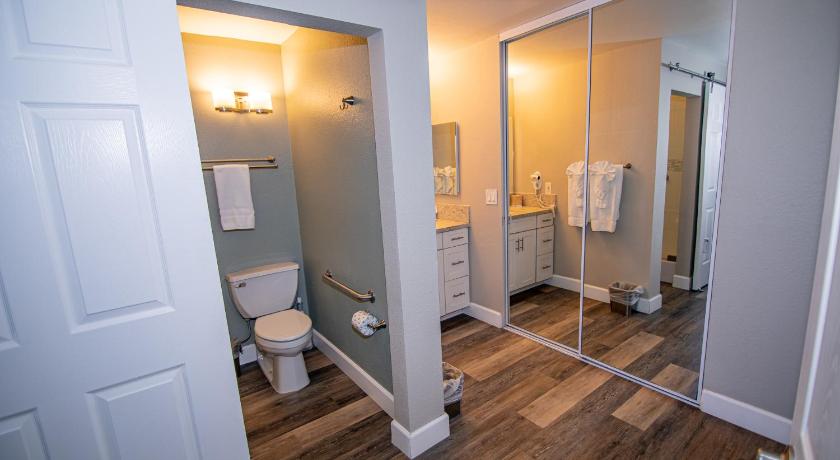 Image of Two-Bedroom Apartment 14