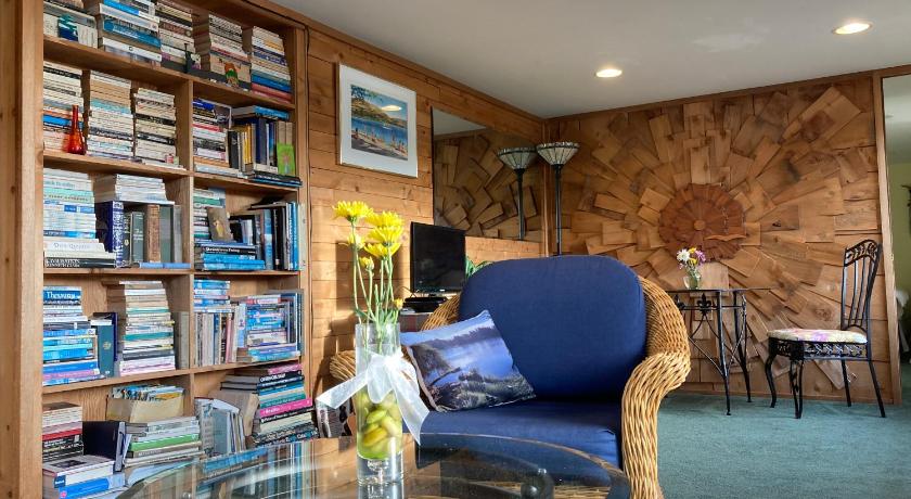 コテージ・レイク (WA) Cottage Lake Bed and Breakfast 4つ星 宿泊施設 外観