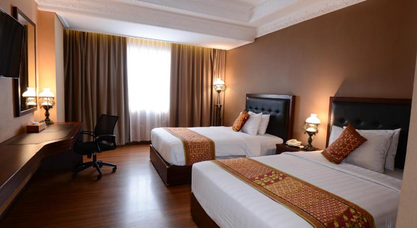 Foto Kamar Premier Deluxe dengan Ranjang Twin (Deluxe Premier Twin) 3