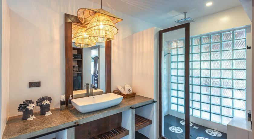 Image of Beachfront Villa 2