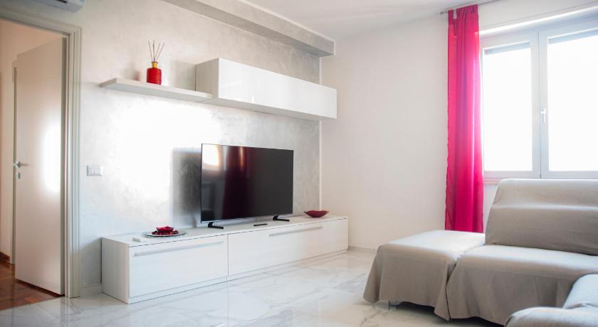 Silver Dream House