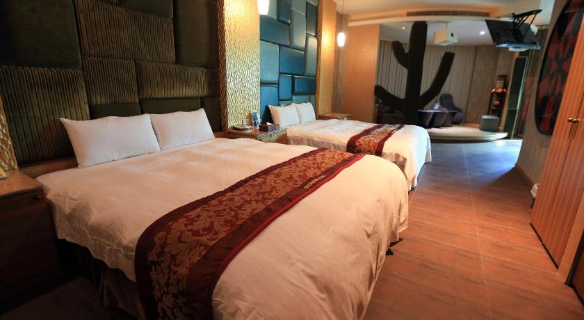Image of Standard Quadruple Room 3