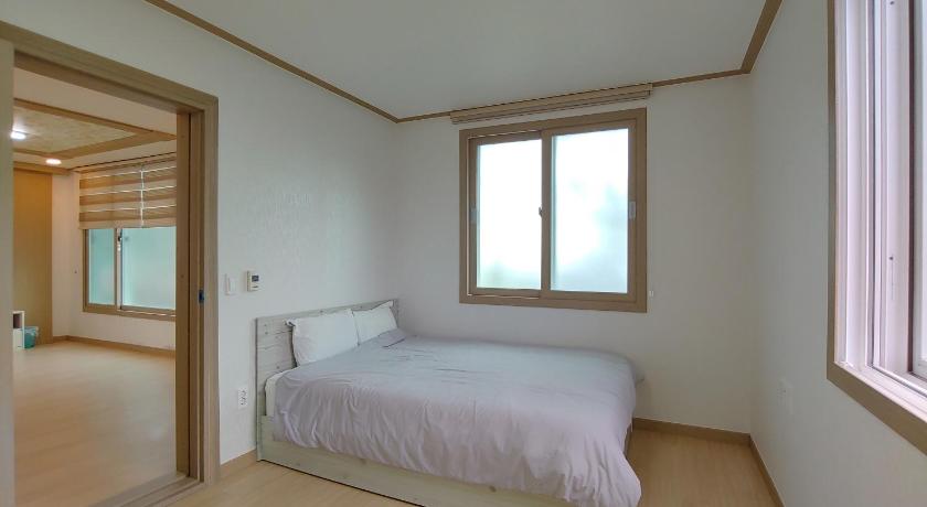 Image of Suite 0
