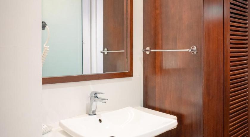 Deluxe 2 külön ággyal erkéllyel (Deluxe Twin With Balcony) fotója 11