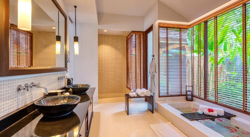 Image of Two-Bedroom Villa - Beachfront 5