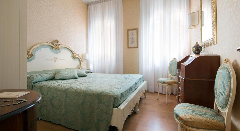 Image of Two-Bedroom Apartment without terrace 3