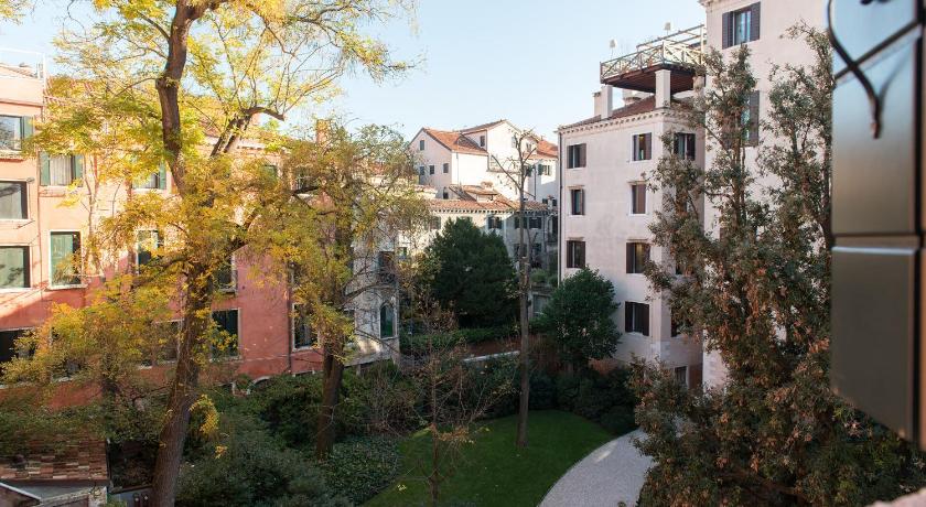 Image of Two-Bedroom Apartment with Terrace 10