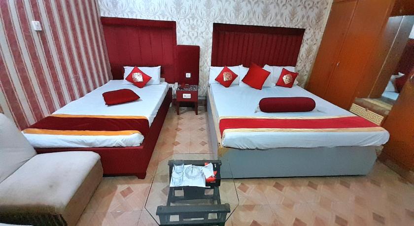 Hotel Super Seven - image 11