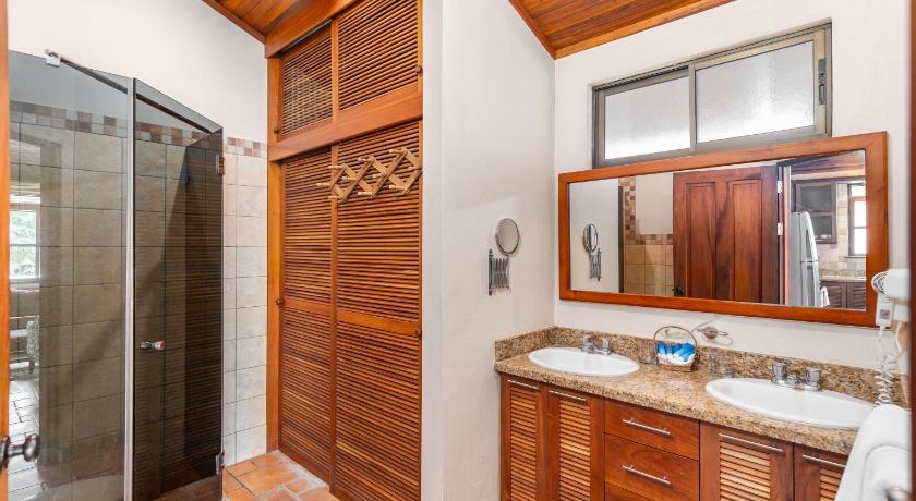 プラヤ・エルモサ（グアナカステ） Villa del Sueno 3つ星 ホテル 外観