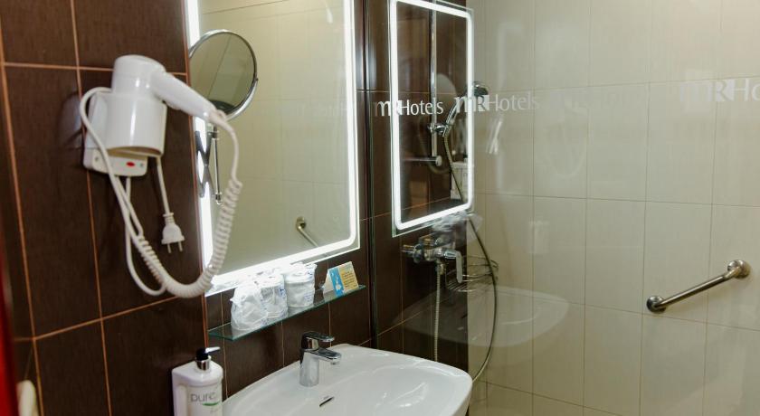 Image of Triple Room 13