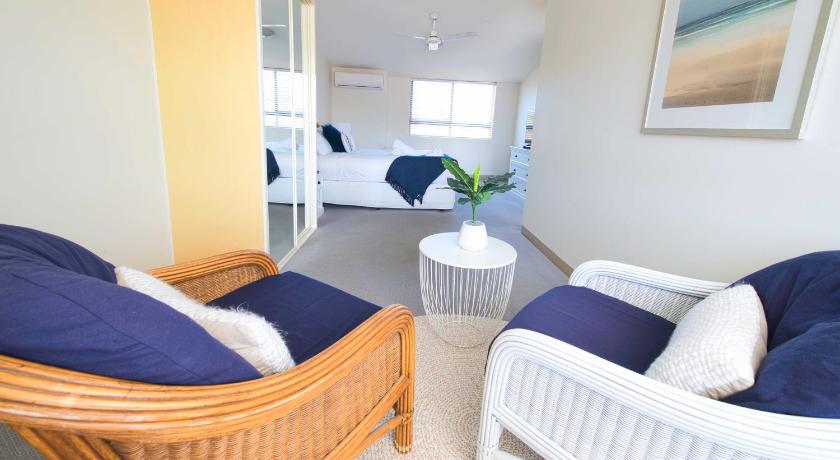 Image of One-Bedroom Townhouse Apartment 5