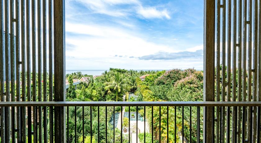 Image of Deluxe Sea View 15