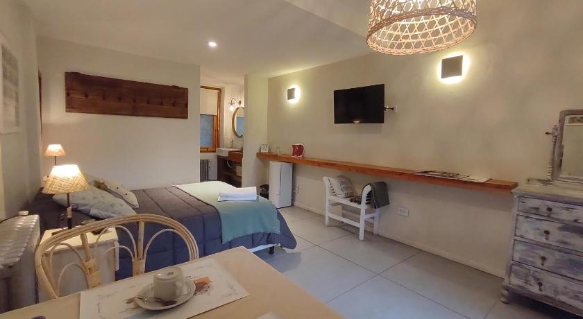 Image of Deluxe Double Room 1