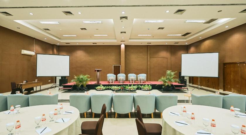Horison TC UPI Serang – Serang, ID