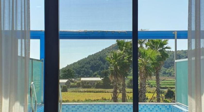 チェジュ Sanbangsan Hotel 4つ星 ホテル プール