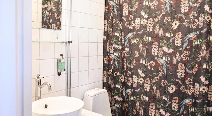 Image of Standard Double Room 2