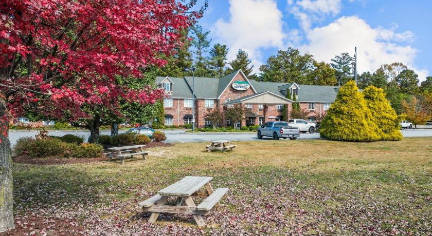 イースト・フラット・ロック Mountain Inn & Suites Flat Rock 3つ星 宿泊施設 レストラン