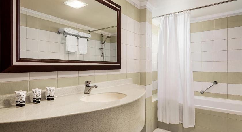 Eastyard Dammam Hotel - image 31