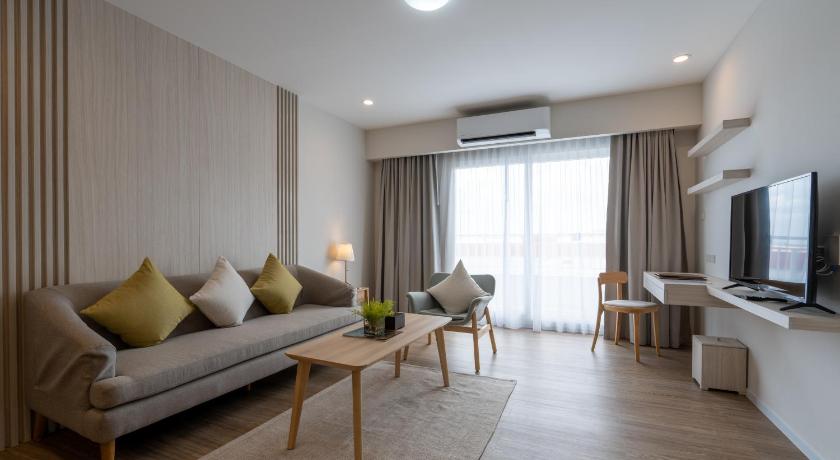 Image of One Bedroom Suite 7