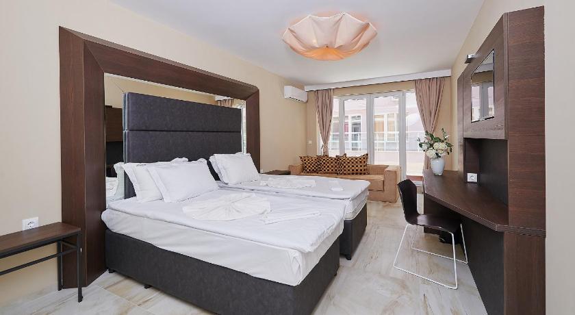 Botabara Del Mar Boutique photo