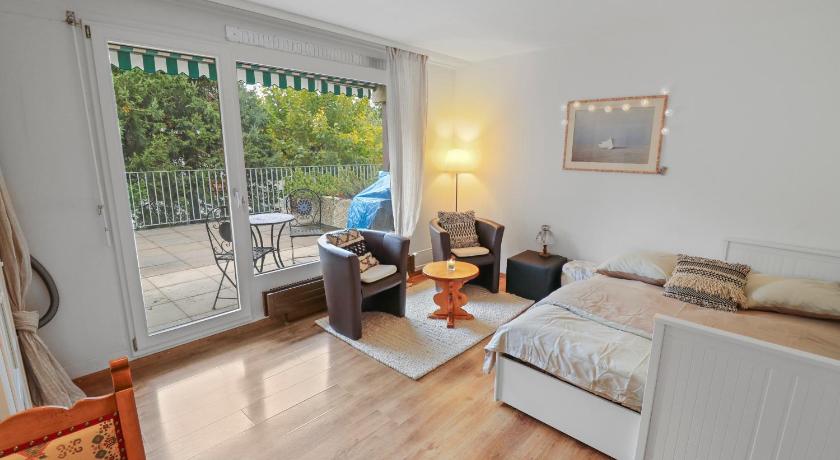 Charmant studio ouvert avec vue paisible