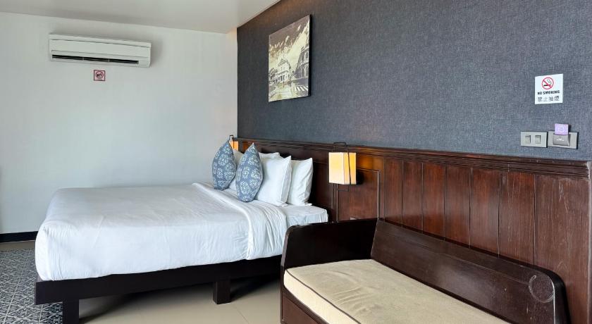 Image of Premier Double Room 12