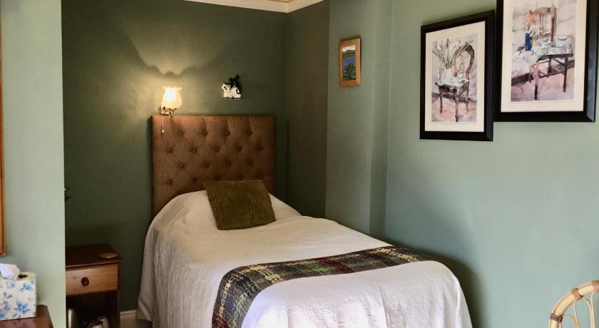 Image of One-Bedroom Apartment 3