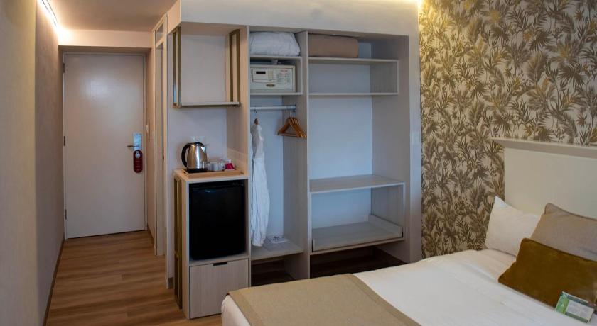 Image of Standard Double Room With River View 10