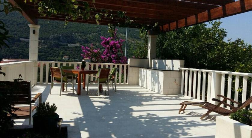 Apartments Husanovic — Hotel in Dubrovnik